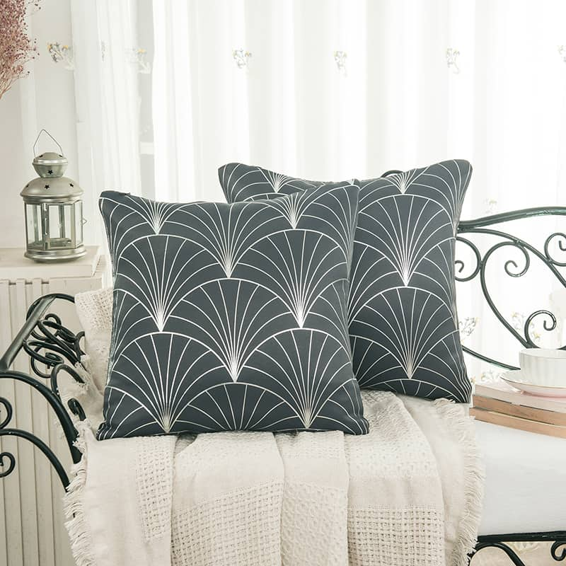 CUSHION COVER