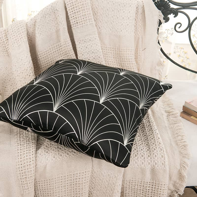 CUSHION COVER